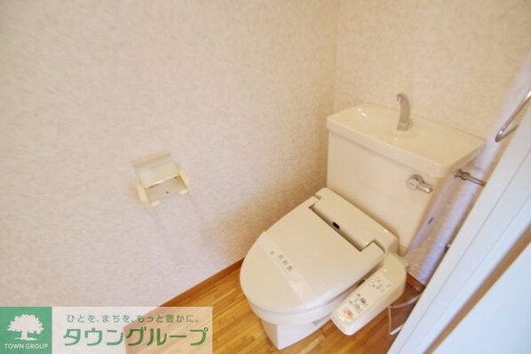 バードタウン8番館の物件内観写真